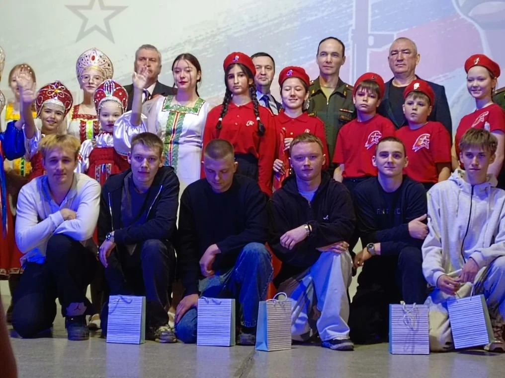 23.04.2026г. в с. Ракитное состоялся праздничный концерт, посвященный «Дню призывника».